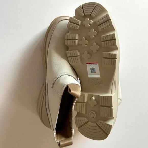 UGG Brisbane Waterproof Platform Chelsea Boot - Sea Salt 7 - Picture 11 of 11